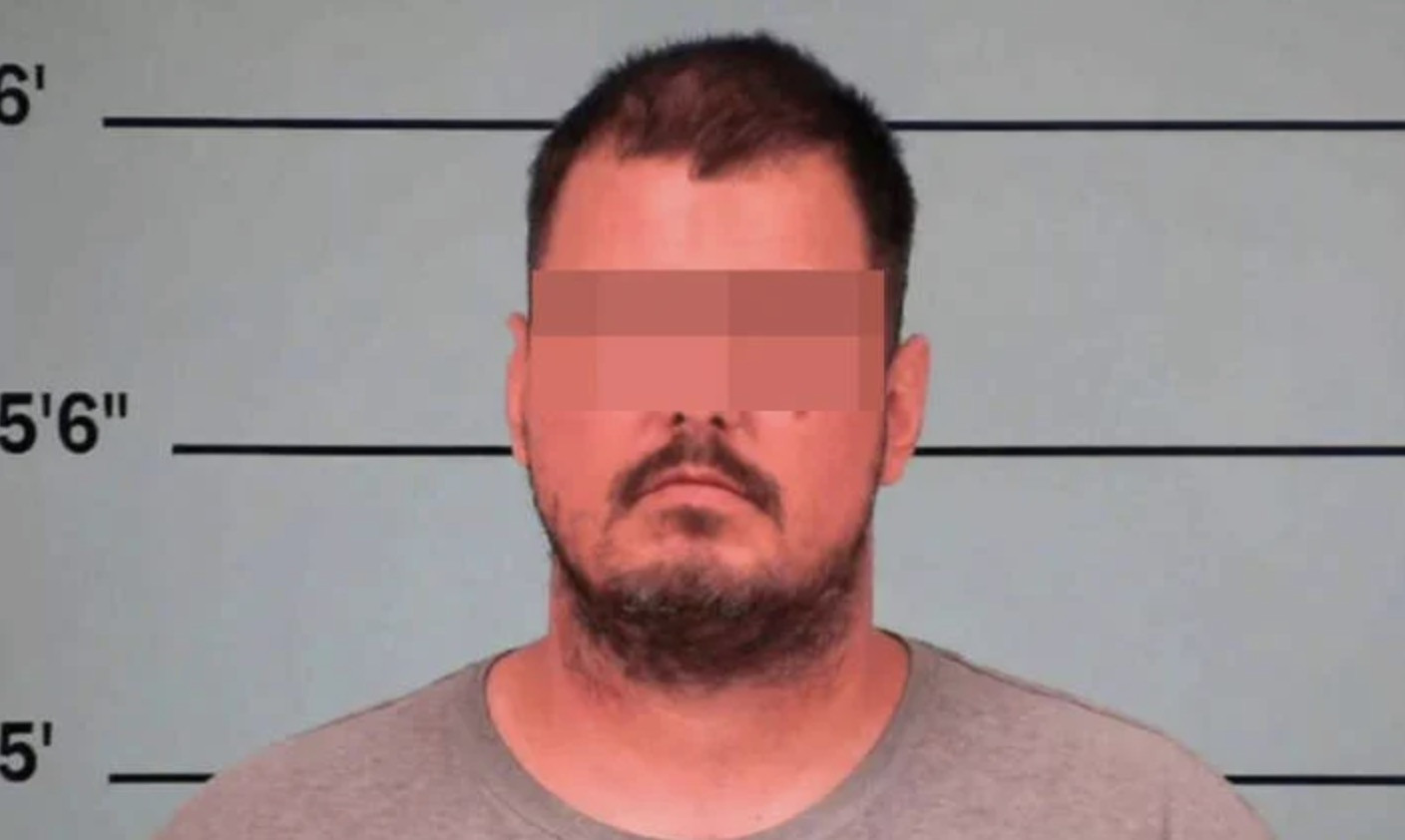 giả chết mỹ.jpg