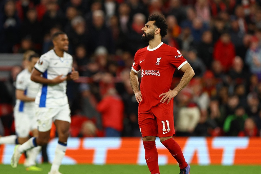 Liverpool thua sốc Atalanta ở tứ kết Europa League