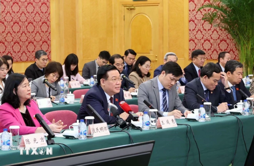 NA Chairman visits China’s Shanghai Free Trade Zone