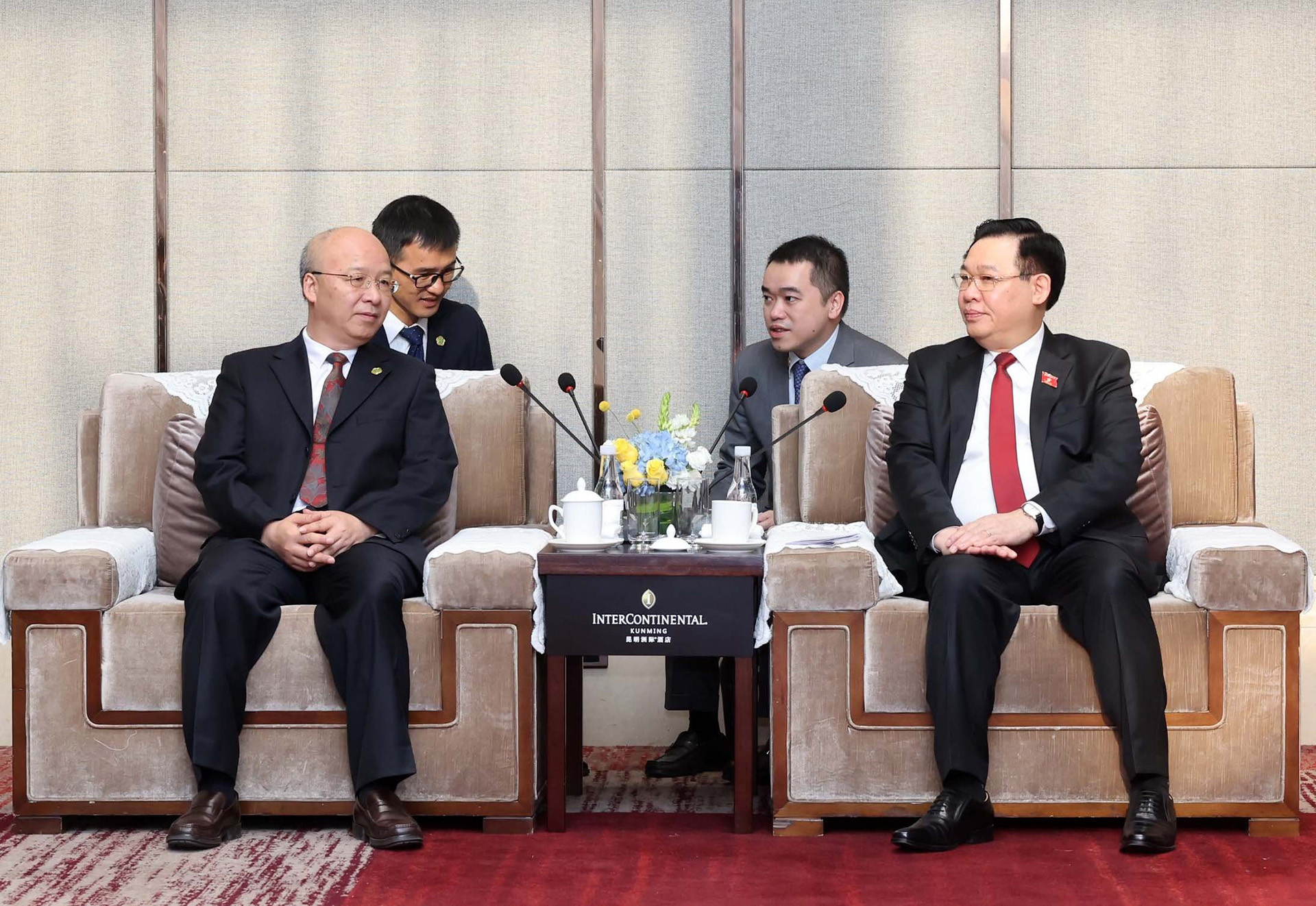 t2 1712900655314.jpg