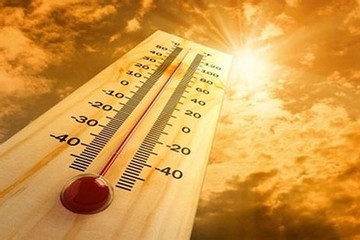 Miền Bắc và Trung Bộ sắp nắng nóng mạnh, nguy cơ cao giông lốc khi giao mùa