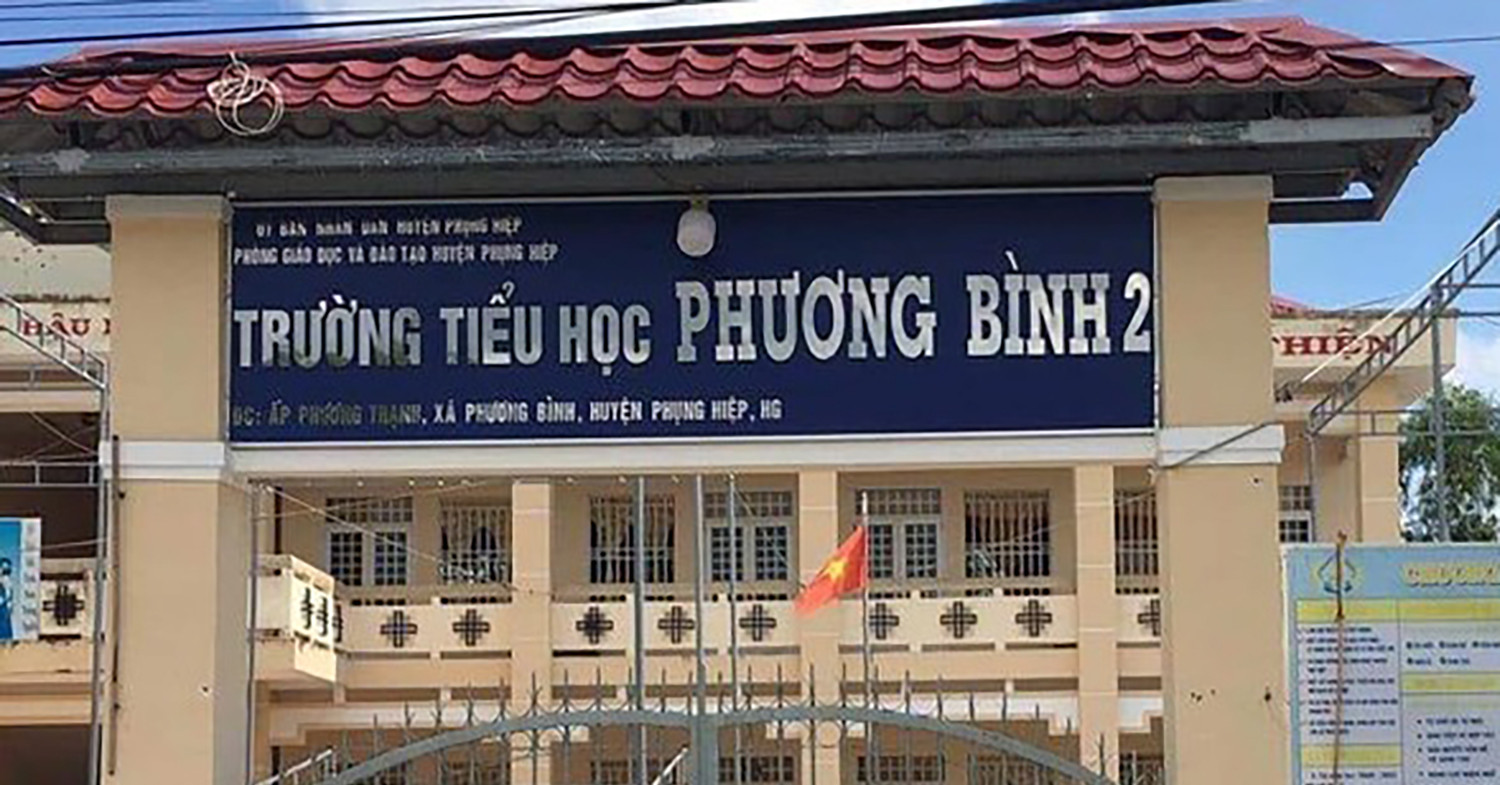 Phó hiệu trưởng trường tiểu học bị chém trong phòng làm việc