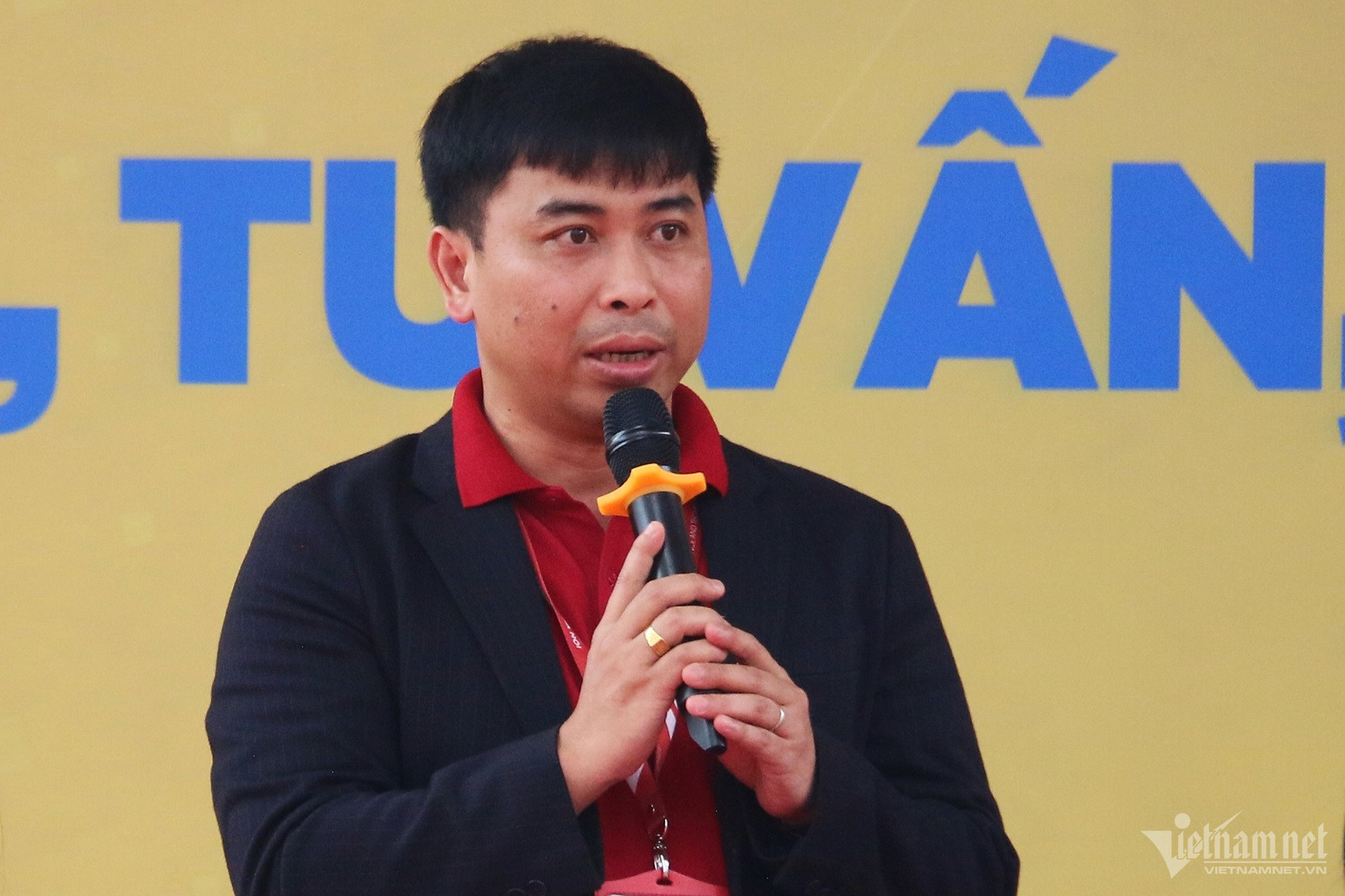 W-le-dinh-nam-1.jpg