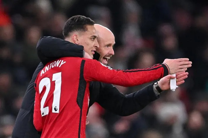 Antony bị loại thẳng trận MU 2-2 Bournemouth vì mâu thuẫn Erik ten Hag