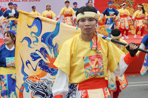 Chơi cờ vây, múa Yosakoi Nhật Bản tại Hà Nội