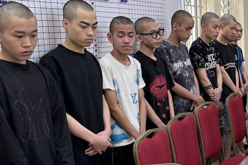 Hỗn chiến trong đêm ở Hà Nội, 6 thanh niên bị khởi tố về tội giết người