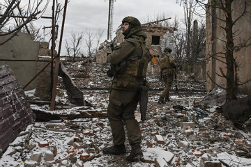 Nga kiểm soát làng gần Avdiivka, Đức gửi thêm hệ thống Patriot cho Ukraine