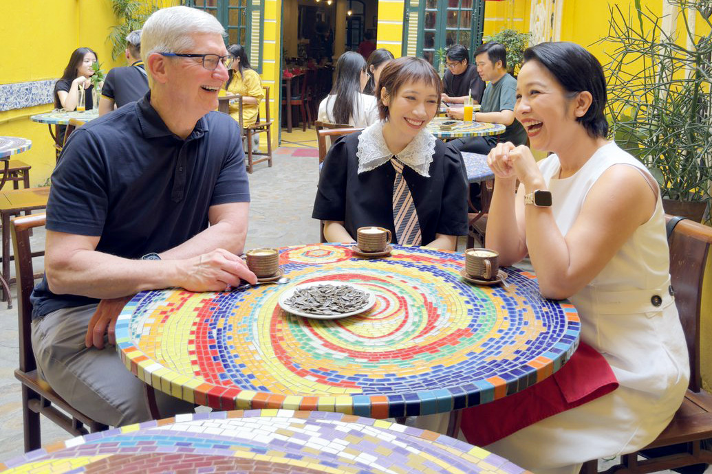 Mỹ Linh chia sẻ về buổi uống cà phê trứng cùng CEO Apple Tim Cook