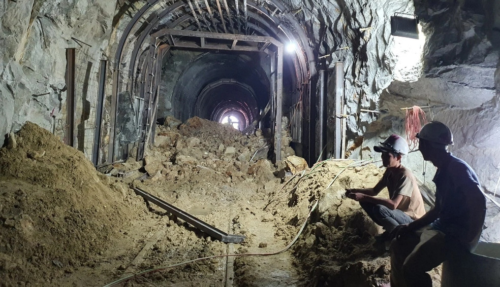 north-south rail travel set to resume in three days due to tunnel landslides picture 1