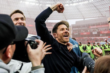 Xabi Alonso nói gì khi lập kỳ tích cho Leverkusen sau 120 năm?