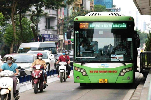 Hà Nội có nên ‘khai tử’ buýt nhanh BRT?
