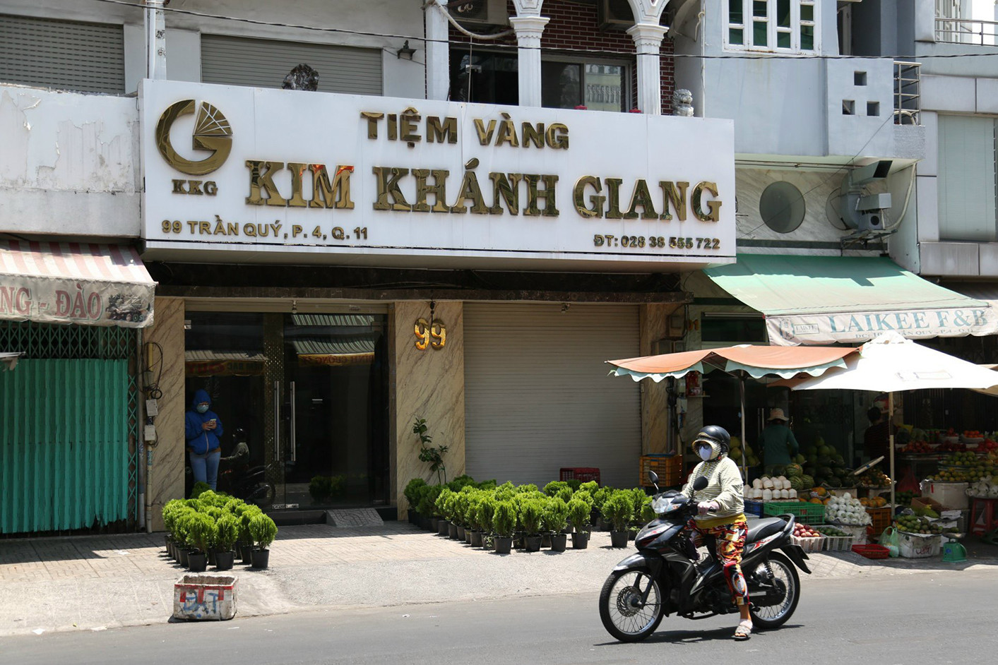 'Né' kiểm tra, loạt tiệm vàng ở TP.HCM tiếp tục tạm đóng cửa