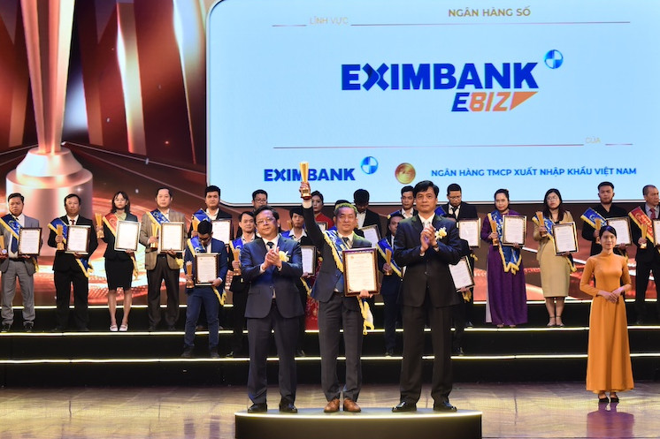 Ứng dụng Eximbank Ebiz được vinh danh giải thưởng Sao Khuê 2024