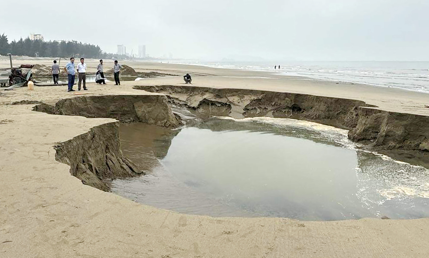 khai thac cat 2 1372.jpg