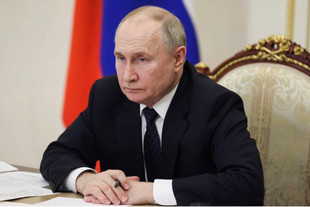 Ông Putin điện đàm với Tổng thống Iran, kêu gọi kiềm chế