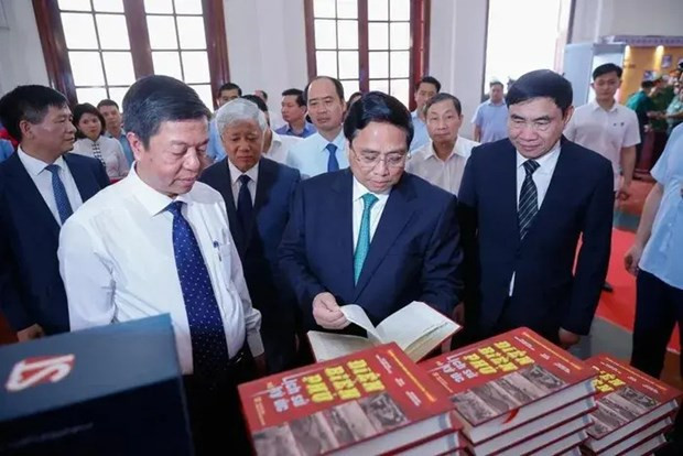 Book series about General Giap released in Vietnamese, foreign languages hinh anh 1