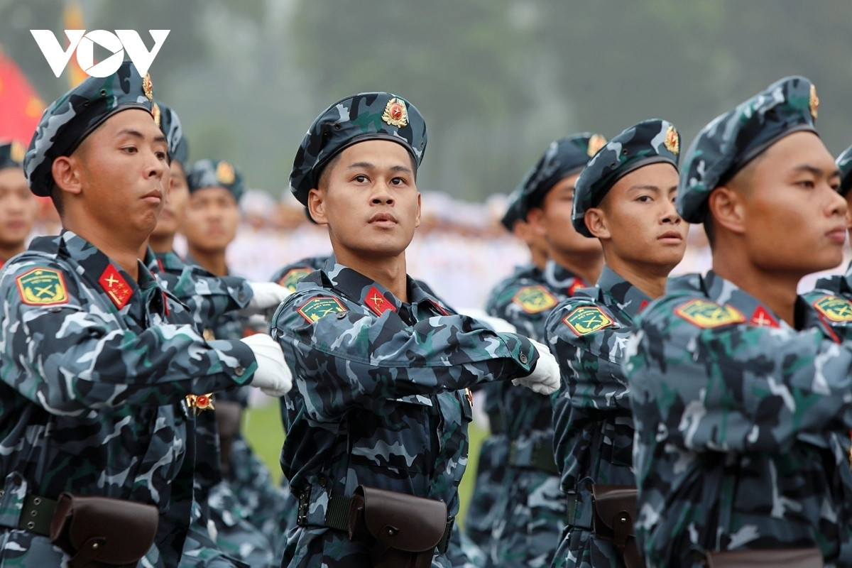 military forces hold rehearsal for dien bien phu victory celebration picture 8