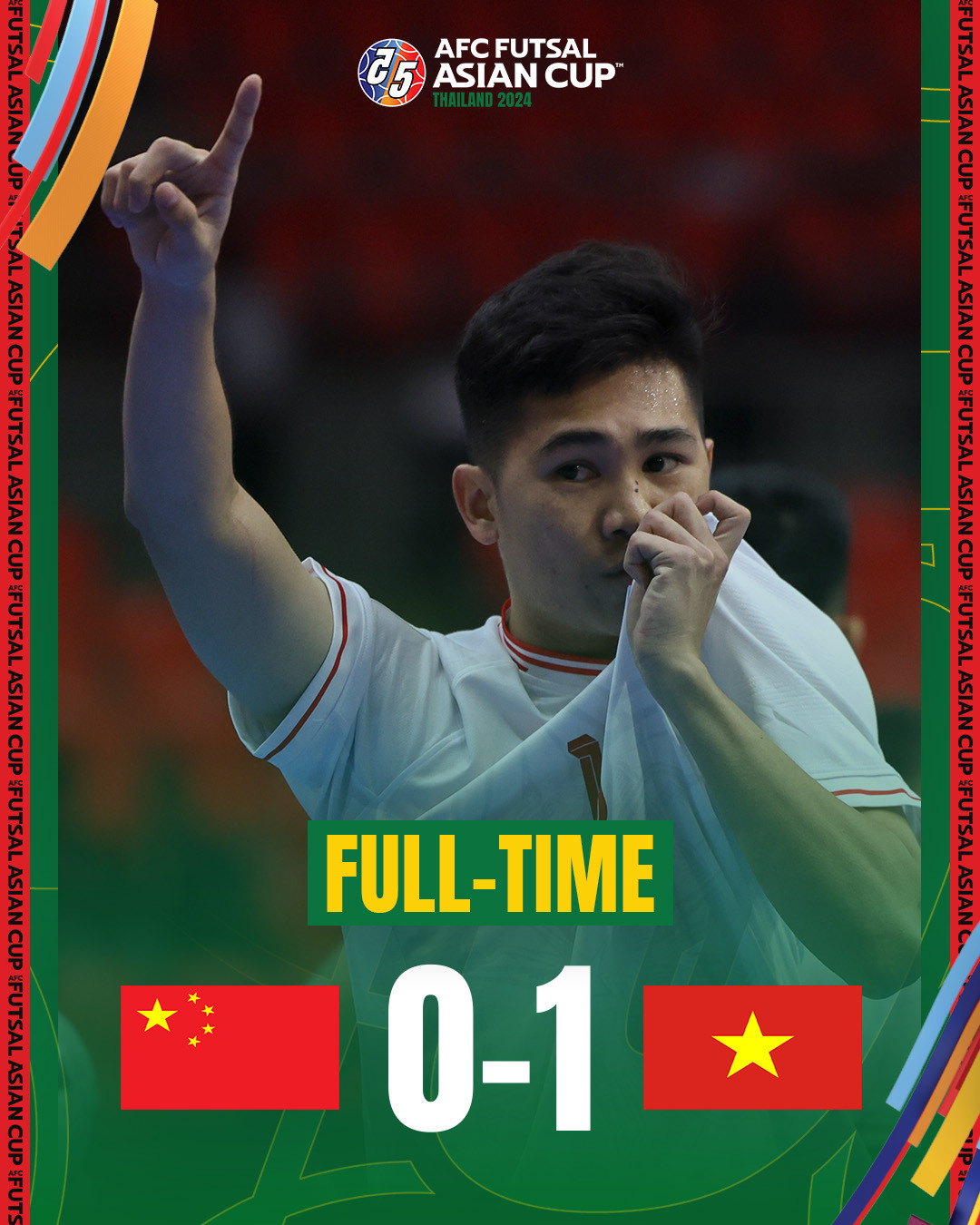 futsal viet nam 1 cleanup.jpg