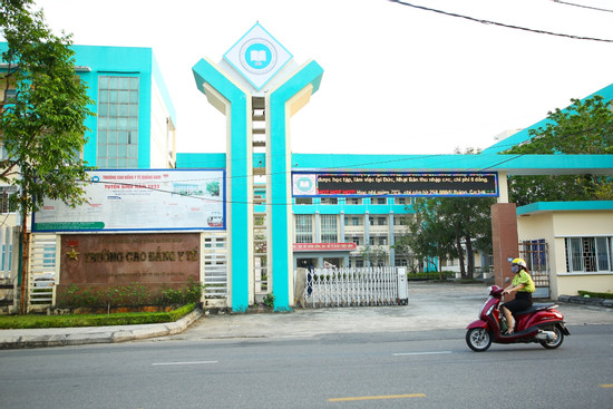 Hiệu trưởng bị khởi tố, phó chủ tịch tỉnh được giao điều hành trường CĐ Y tế Quảng Nam