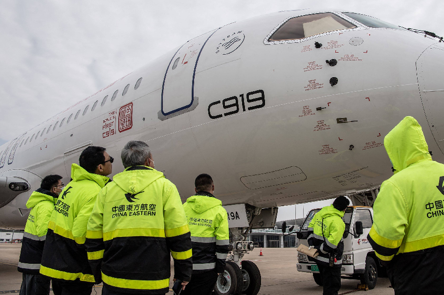 Máy bay Comac của Trung Quốc có thể phá vỡ thế độc quyền của Airbus và Boeing?