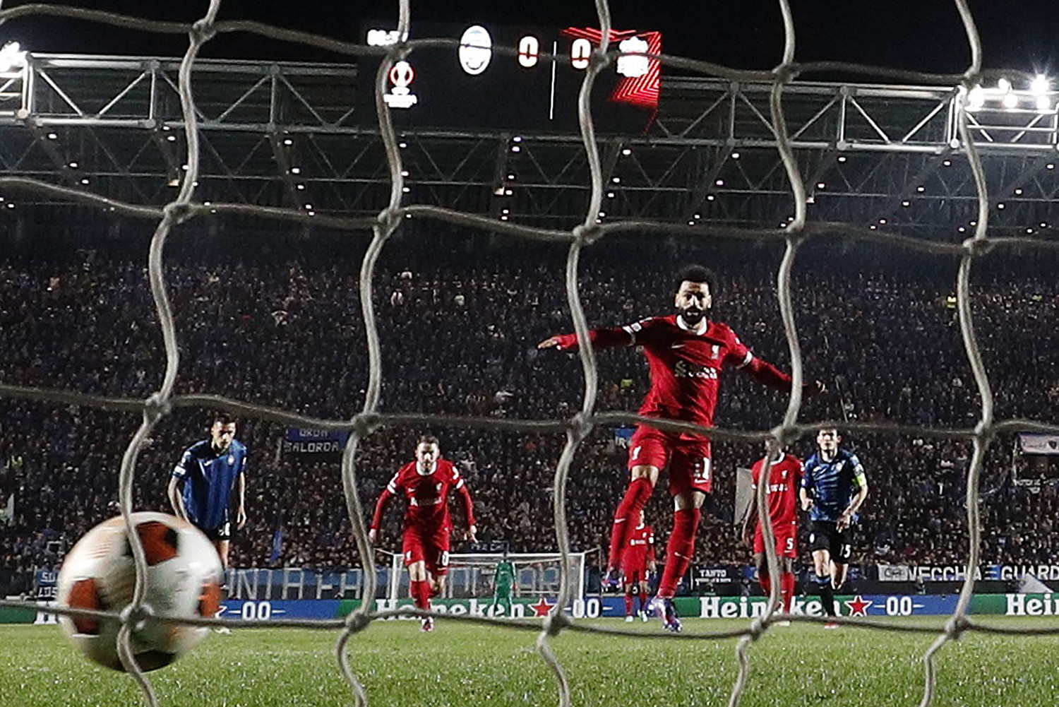 salah atalanta liverpool penalty.jpg