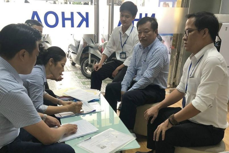 Bị đình chỉ, phòng khám nha khoa vẫn ngang nhiên hoạt động