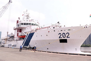 Indian pollution control vessel visiting HCM City