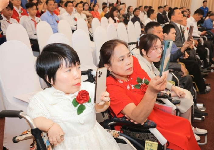 disabled peoplejpg1.jpg