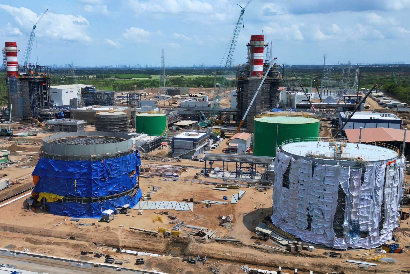 Siêu dự án năng lượng quốc gia sắp về đích thì gặp ‘bế tắc’