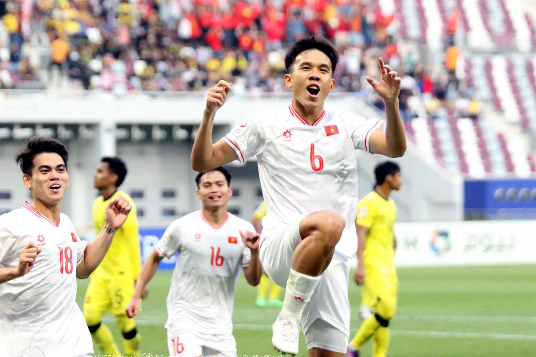 U23 Việt Nam hạ Malaysia, mở toang cánh cửa vào tứ kết U23 châu Á