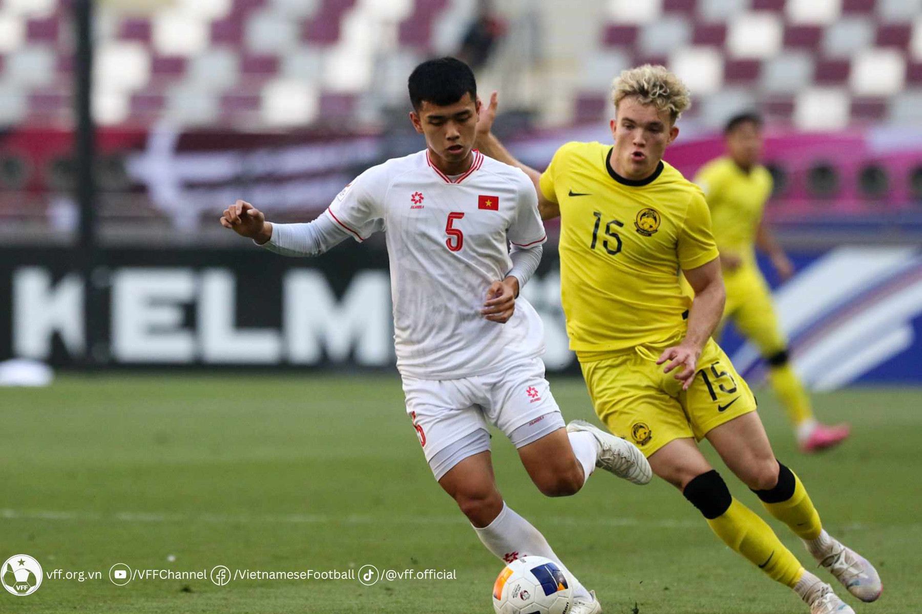 U23 Việt Nam 2-0 U23 Malaysia: Lê Nguyên Hoàng hay nhất