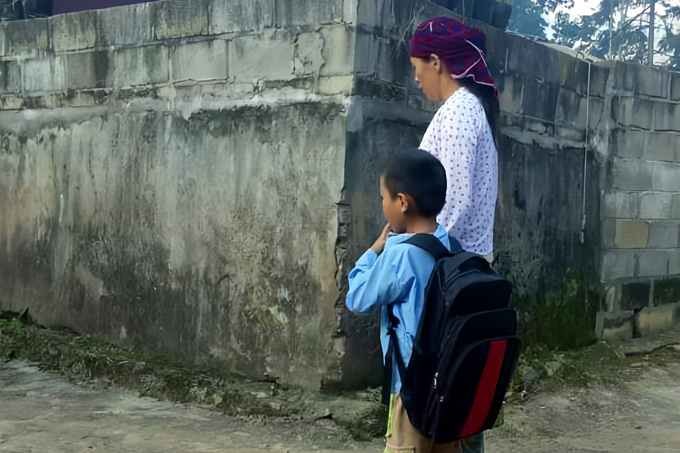 Cú liều lúc nửa đêm cứu chàng trai Sơn La khỏi 'sào huyệt' của kẻ buôn người