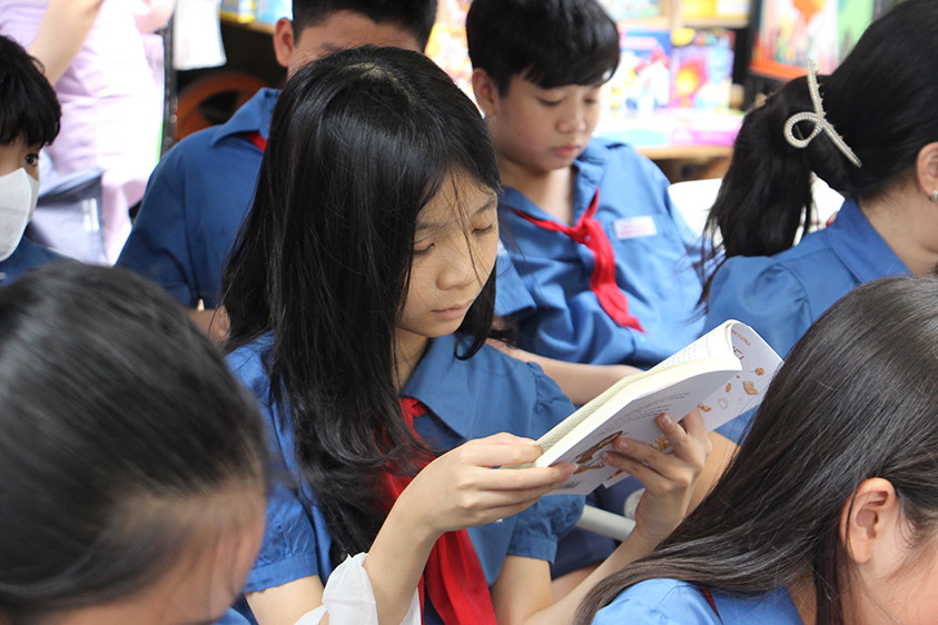 Giúp trẻ yêu thích đọc sách là hành trình không thể nóng vội