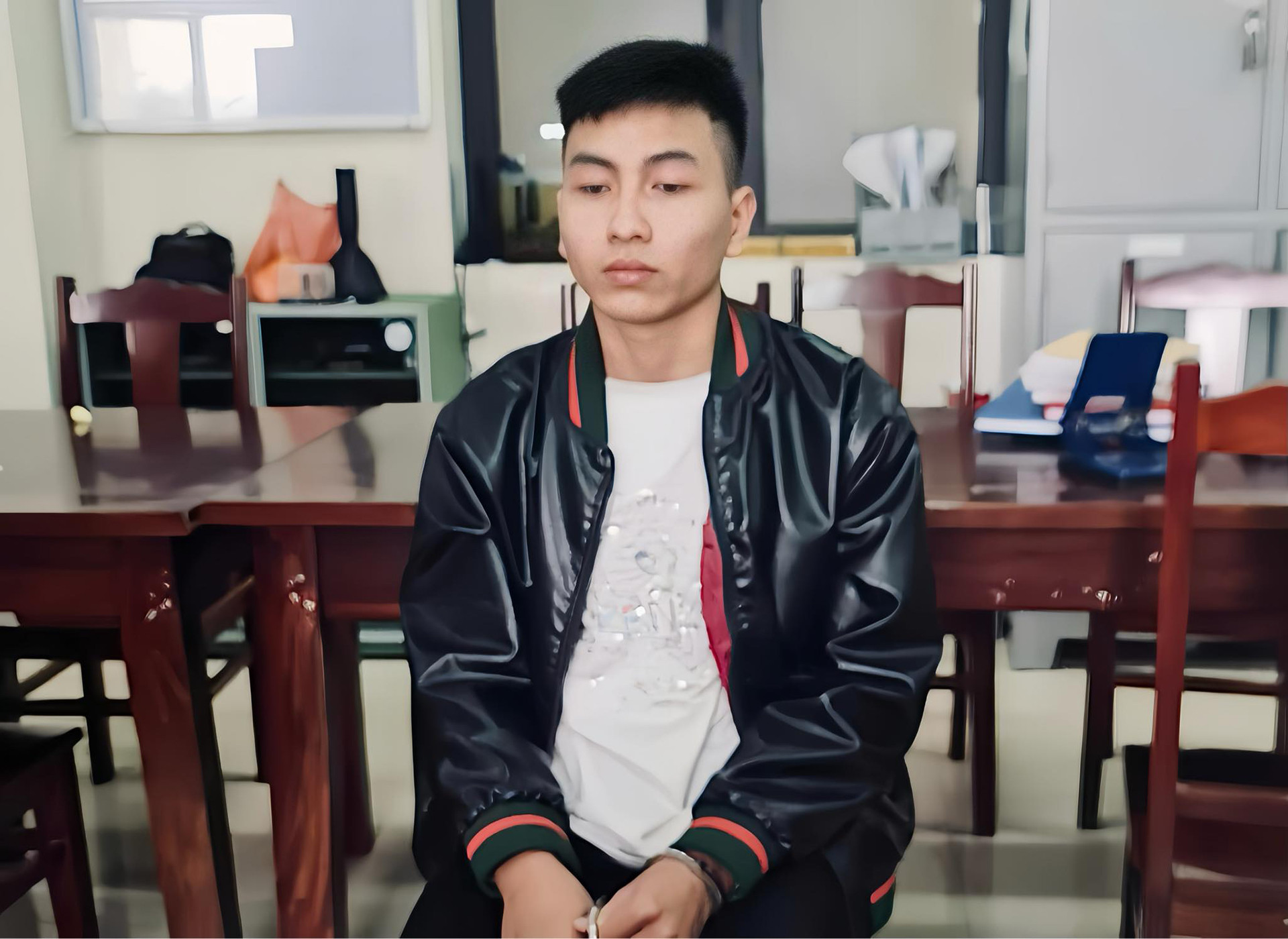 khởi tố.jpg