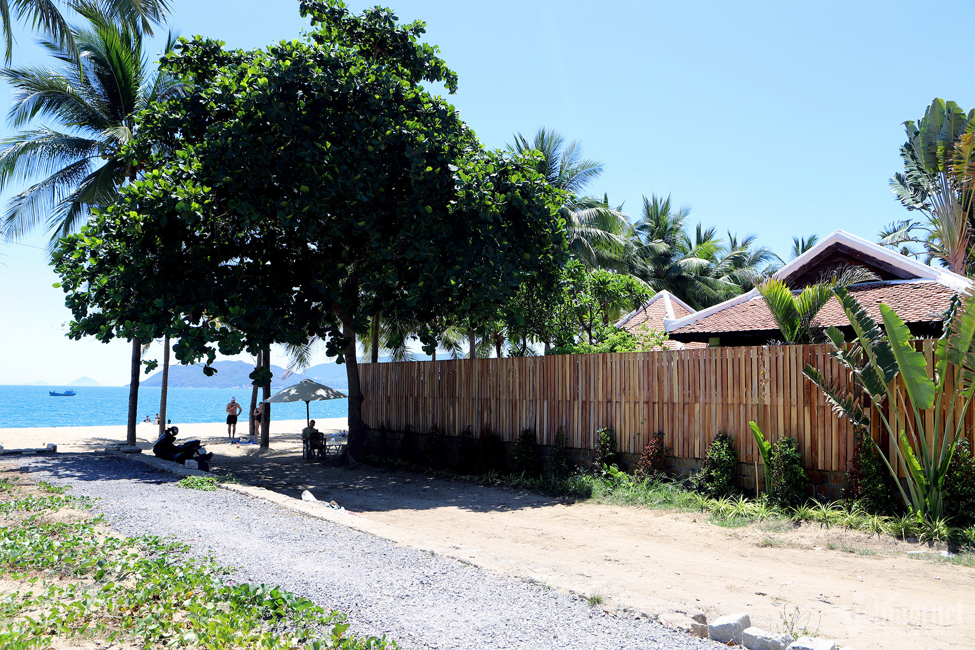 5 xuan ngoc bien nha trang 4.jpg