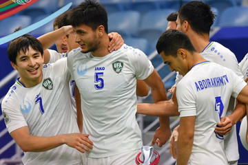 Thắng '5 sao', U23 Uzbekistan theo bước U23 Việt Nam vào tứ kết
