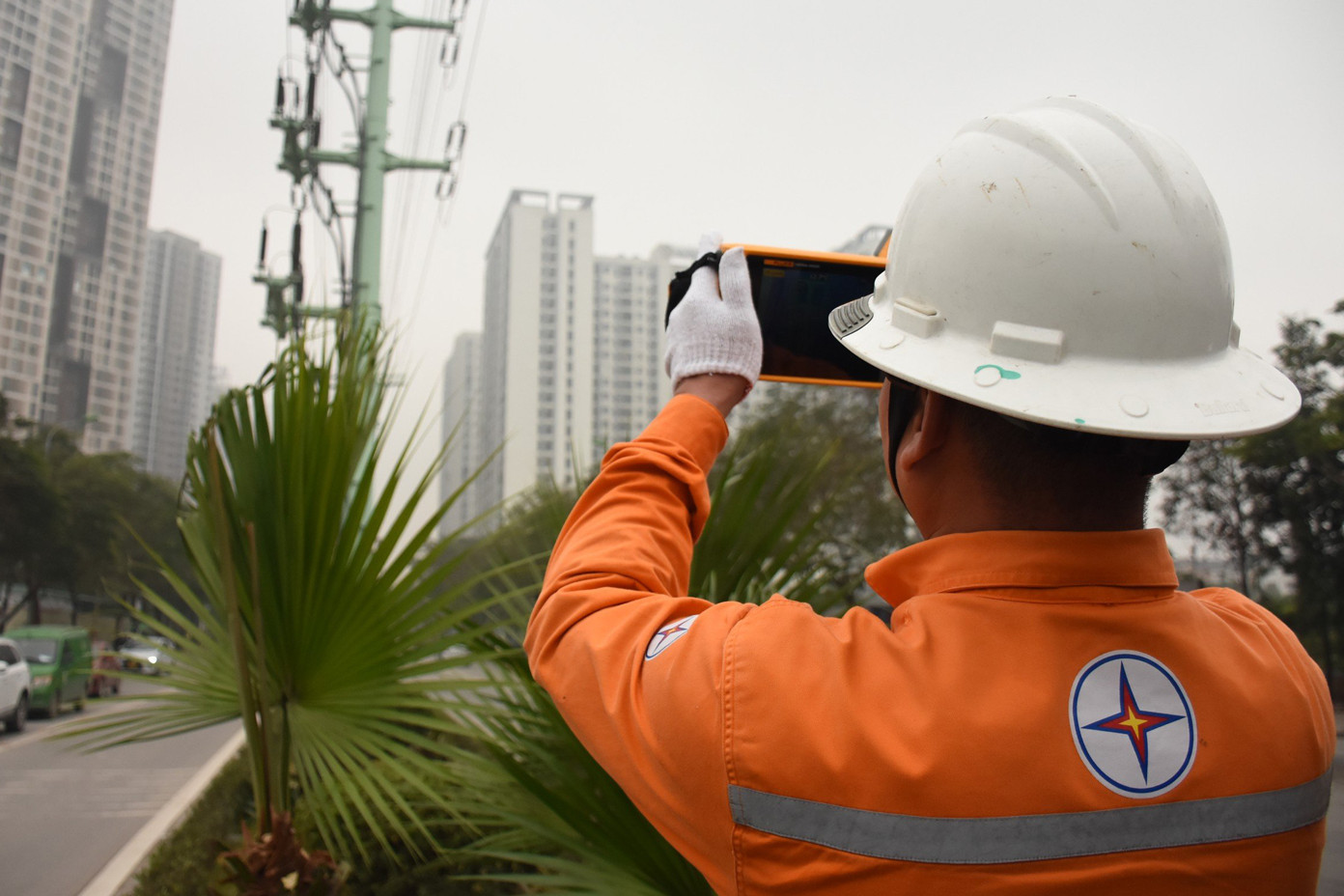 EVNHANOI đảm bảo cung cấp điện ổn định dịp lễ 30/4 - 1/5