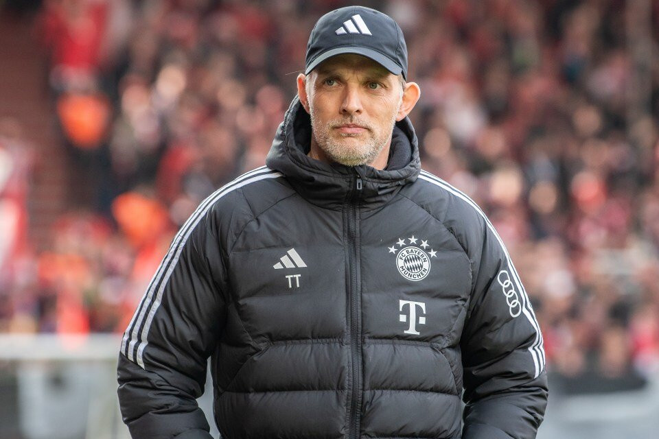MU tức tốc mời Thomas Tuchel về thay Ten Hag