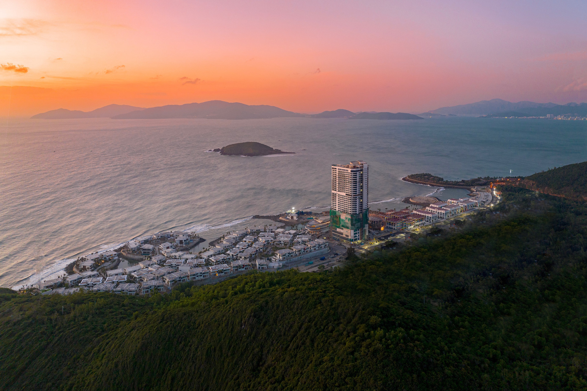 Nha Trang has great potential, but overexploitation hinders development