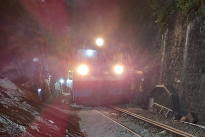 North-South rail service resumes after eight days of tunnel landslides
