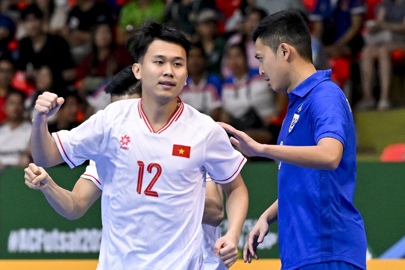 Tuyển futsal Việt Nam vào tứ kết giải châu Á