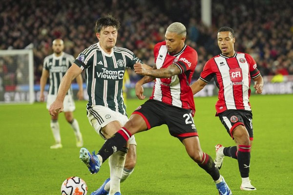 Lịch thi đấu bóng đá hôm nay 24/4/2024: Sôi động vòng 35 Ngoại hạng Anh