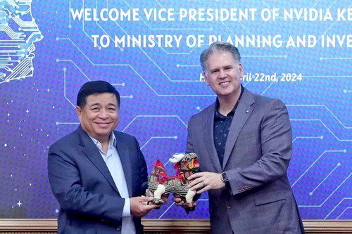 Phó Chủ tịch Tập đoàn Nvidia đến Việt Nam làm việc về bán dẫn, AI