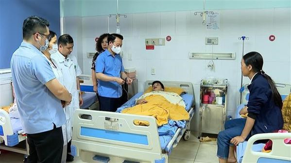 PM asks for prompt actions to fix consequences of serious workplace accident in Yen Bai hinh anh 1