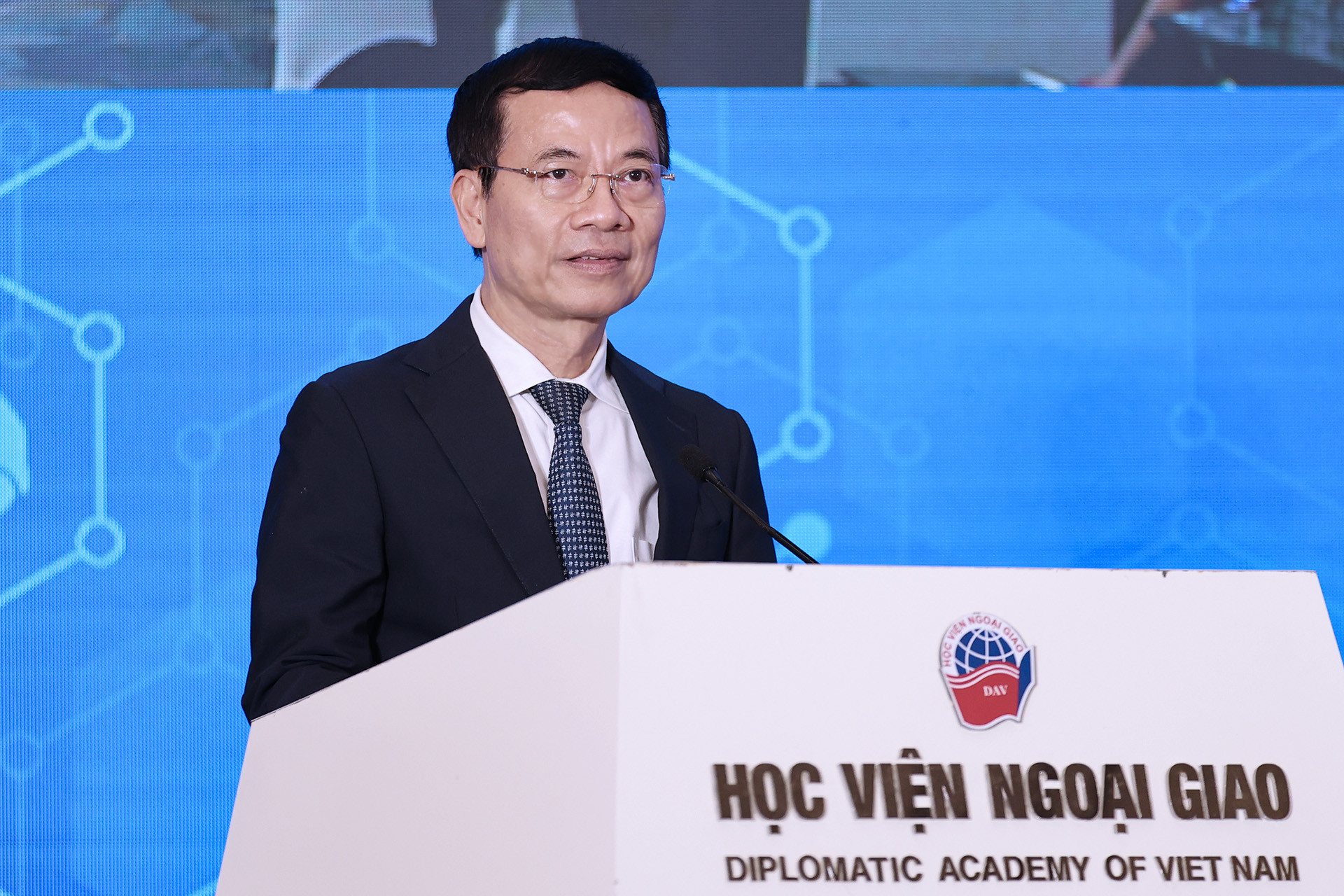 Minister Nguyen Manh Hung: The future of ASEAN is digital technology