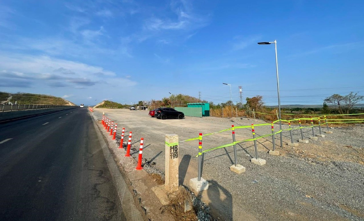 tram dung nghi tam tren cao toc vinh hao phan thiet.jpg