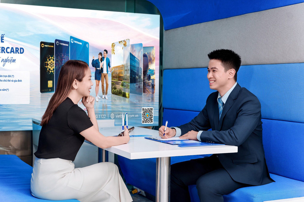 Vietbank 1.jpg