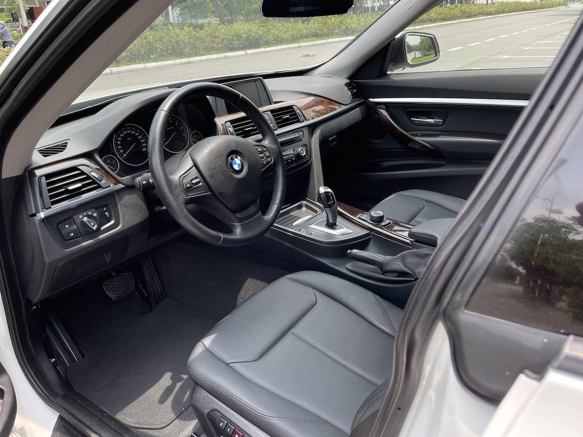 bmw 320i gt 2018 noi that tunganhauto.jpeg