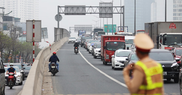 Những bất cập khi phạt nguội với xe máy