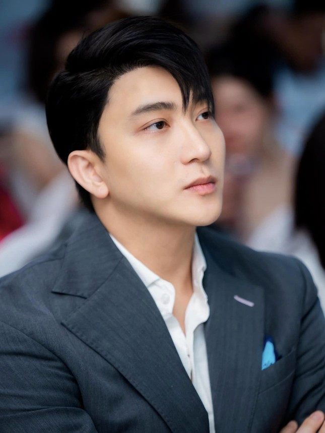 B Trần lên tiếng về đoạn video quát tháo bác bảo vệ khi đi cùng Quỳnh Kool ảnh 1